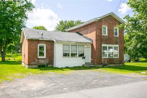 5955 Jefferson St, Wolcott, NY 14590