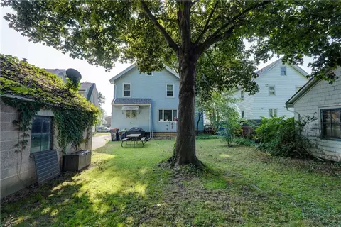 100 Walnut Park, Irondequoit, NY 14622 photo 31