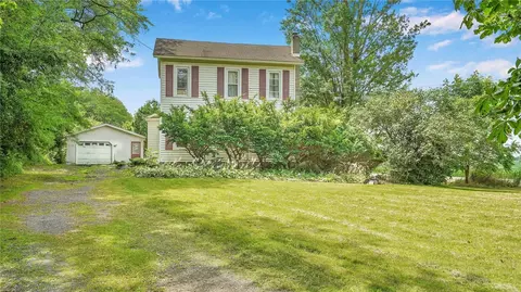 1370 W Genesee Street Rd, Aurelius, NY 13021