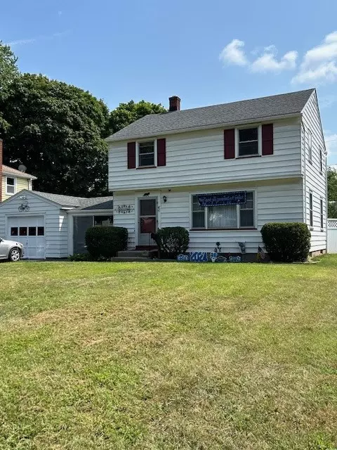 411 Brandon Rd, Irondequoit, NY 14622