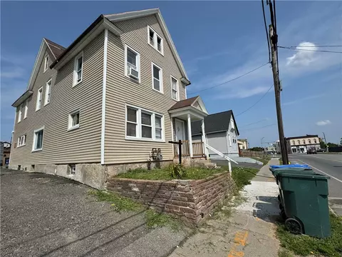 604 Upper Falls Blvd, Rochester, NY 14605