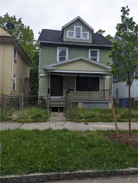25 Stratford Park, Rochester, NY 14611
