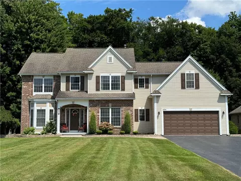334 Cherry Creek Ln, Greece, NY 14626