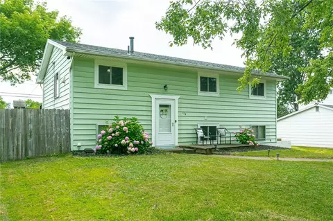 170 Prentiss Way, Henrietta, NY 14467
