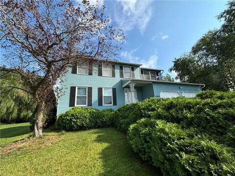 4785 New Hope S, Liverpool, NY 13090
