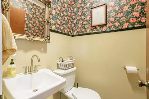 117 Hermitage Rd, Irondequoit, NY 14617 photo 18