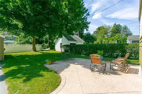 117 Hermitage Rd, Irondequoit, NY 14617 photo 29