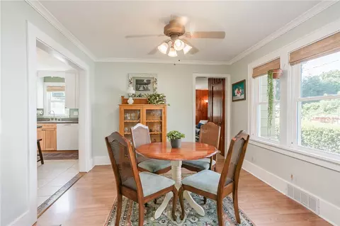 117 Hermitage Rd, Irondequoit, NY 14617 photo 9