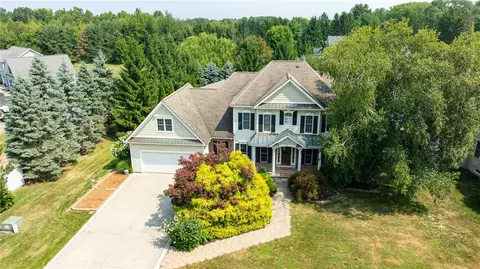 474 Heathland Cir, Webster, NY 14580