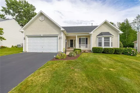 585 Morning Glory Dr, Webster, NY 14580