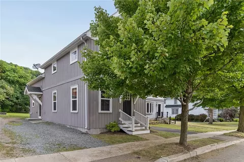 36 Lake St, Urbana, NY 14840