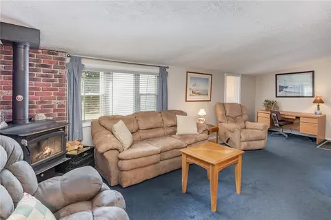592 Webster Rd, Webster, NY 14580 photo 15