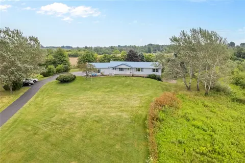 2453 Wheeler Station Rd, Bloomfield, NY 14469