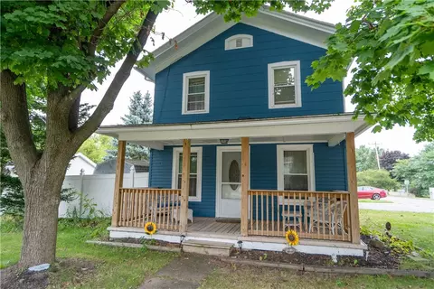 67 Main St, Livonia, NY 14487