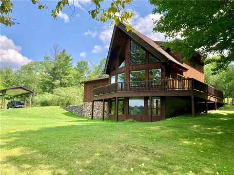 376 Gardner Town Rd, Mount Vision, NY 13810