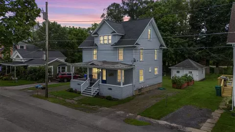 3932 Old Ridge St, Williamson, NY 14589
