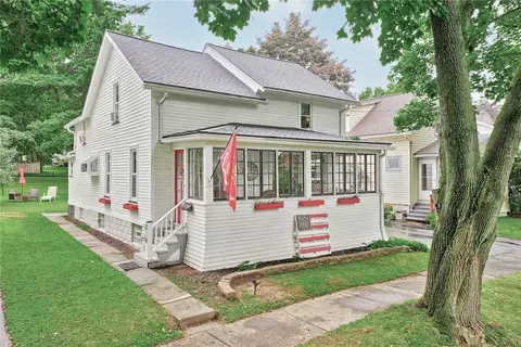 119 Roselawn Ave, Perinton, NY 14450