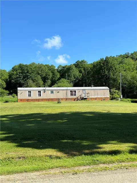 1989 Eleven Mile Rd, Oswayo, PA 16748