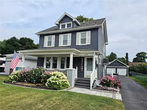 100 Abington Rd, Irondequoit, NY 14622