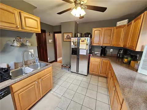 100 Abington Rd, Irondequoit, NY 14622 photo 16