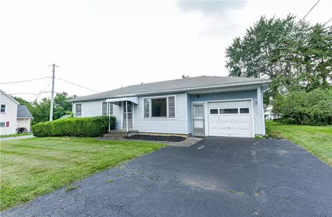 161 Bennett Ave, Irondequoit, NY 14609