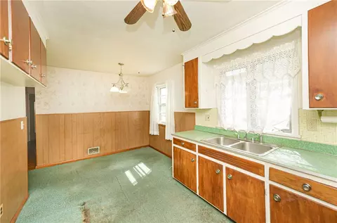161 Bennett Ave, Irondequoit, NY 14609 photo 8