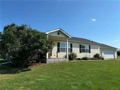 1902 Stiles Rd, Benton, NY 14527