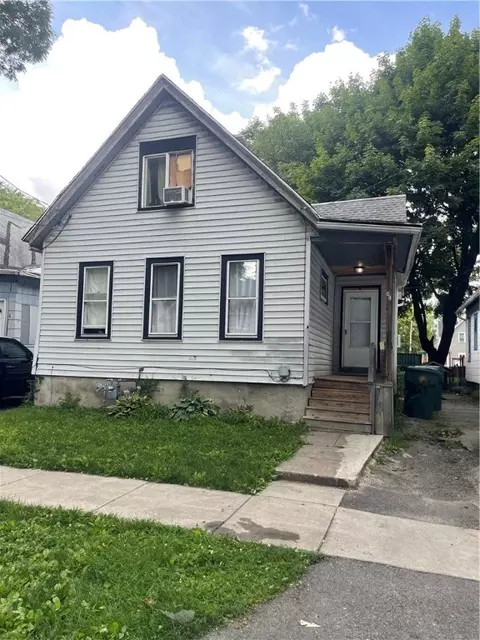 64 Berlin St, Rochester, NY 14621