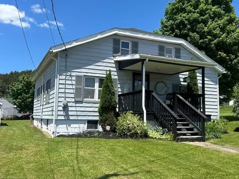 31 E Vine St, Port Allegany, PA 16743