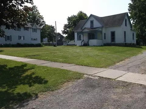 82 North St, Geneseo, NY 14454