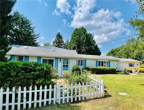 2716 Garden St, Avon, NY 14414