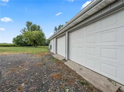 40 E River St, Waterloo, NY 13165 photo 33