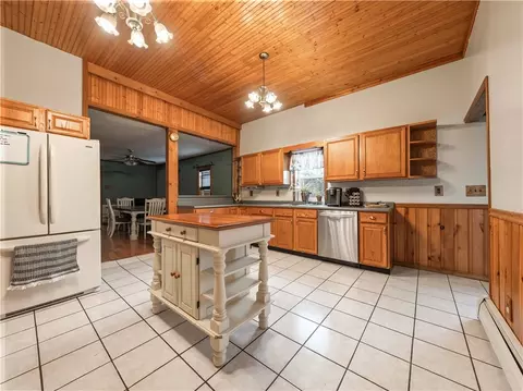 40 E River St, Waterloo, NY 13165 photo 5