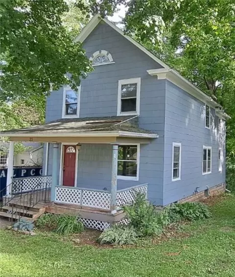 21 Sergeant St, Sodus, NY 14551