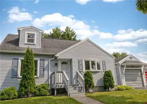 263 Traver Cir, Rochester, NY 14609