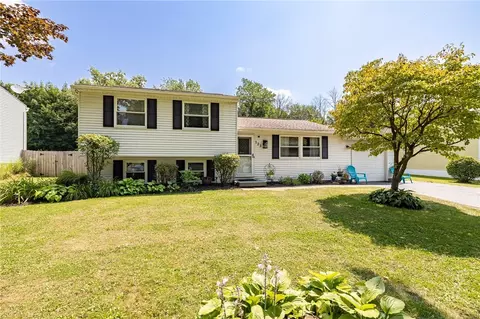 123 Burning Brush Dr, Gates, NY 14606