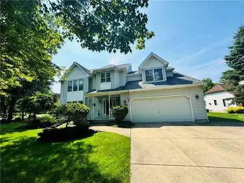4562 Hidden Hollow Rd, Hamburg, NY 14075