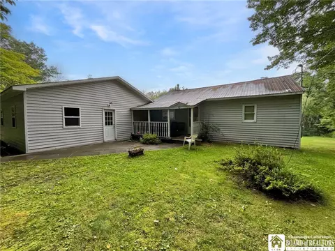 2934 Bard Rd, Arkwright, NY 14718