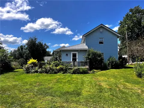 2105 State Route 245, Seneca, NY 14561