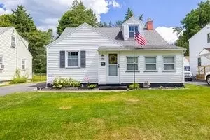 176 Glenbrook Rd, Greece, NY 14616