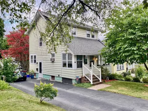 112 Wyndham Rd, Rochester, NY 14612