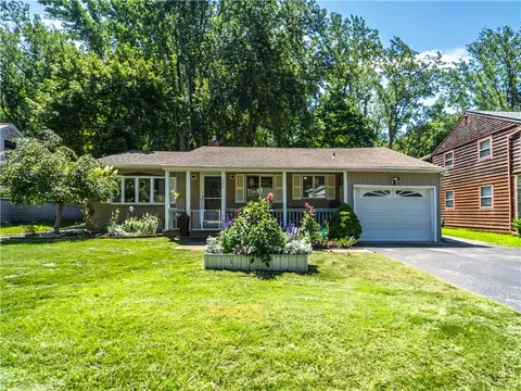 259 Eaton Rd, Irondequoit, NY 14617