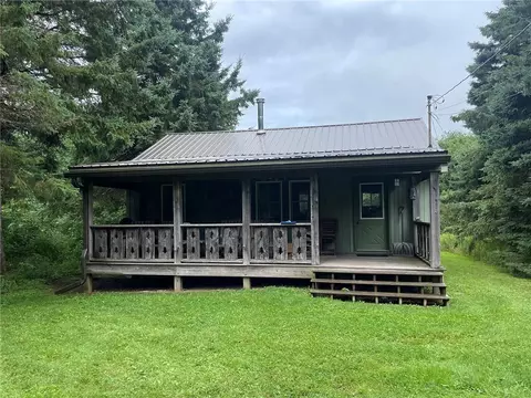 7117 Millbrook Rd, Middletown, NY 12455