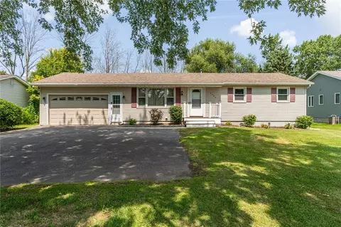 3400 Lyell Rd, Gates, NY 14606