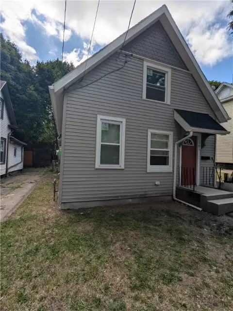 191 E Pennsylvania Ave, Rochester, NY 14609