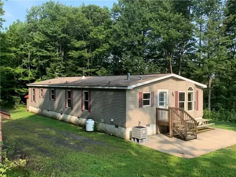 520 Perry Hill Rd, Cherry Valley, NY 13320