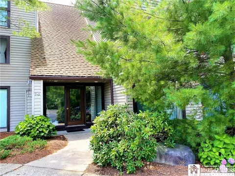 5301 E Lake Rd #11, Dewittville, NY 14728