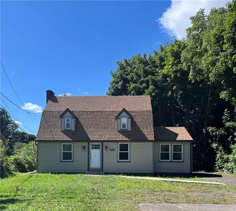 3523 W Ridge Rd, Greece, NY 14626