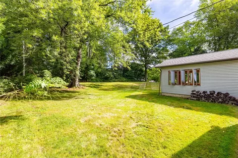 225 Upland Dr, Irondequoit, NY 14617 photo 24