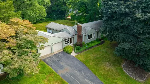 225 Upland Dr, Irondequoit, NY 14617 photo 30